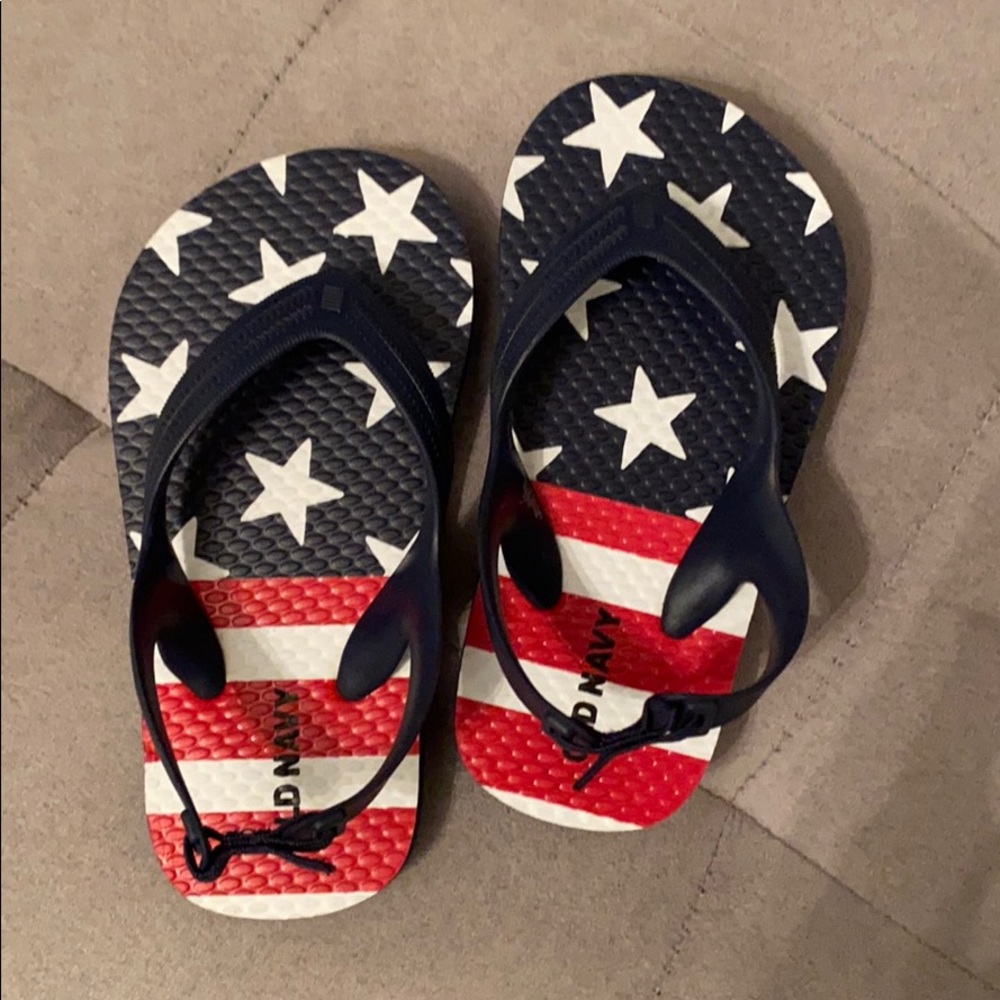 Old navy flip flops NWOT